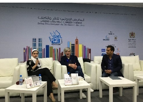 Youssra Aly, Christoph Hein, Rachid Baghor auf der Buchmesse in Casablanca © Goethe-Institut Marokko Youssra Aly, Christoph Hein, Rachid Baghor auf der Buchmesse in Casablanca